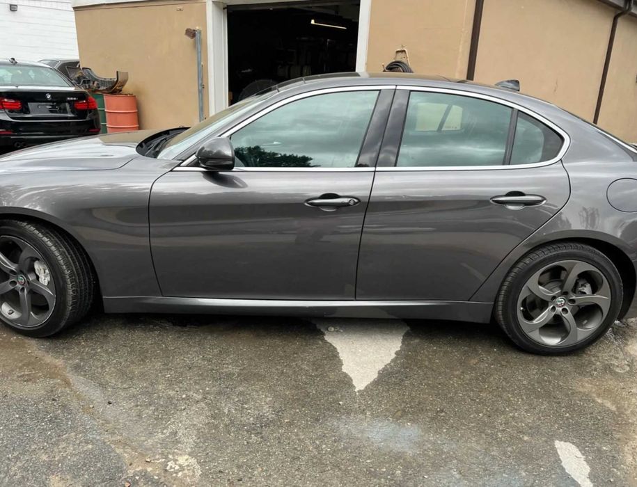 Бампер Alfa Romeo Giulia шрот разборка розборка розбірка джулія