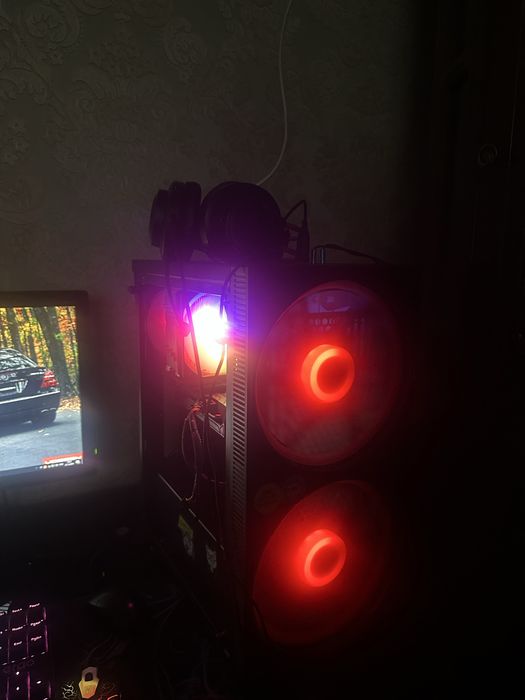 Продам ПК (GTX 1060) i5-4590 (монитор,клава в комплект)