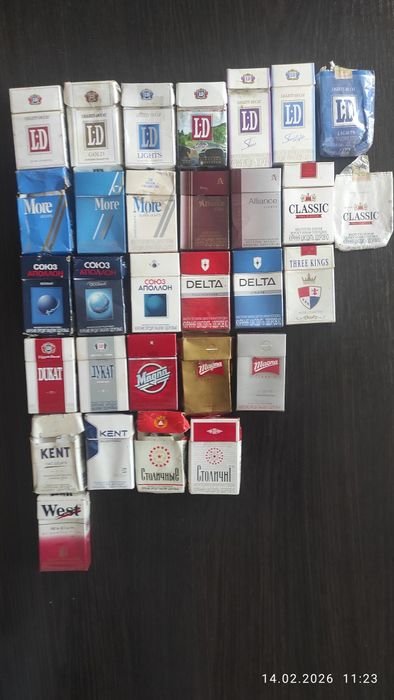 Старые пачки для колекции