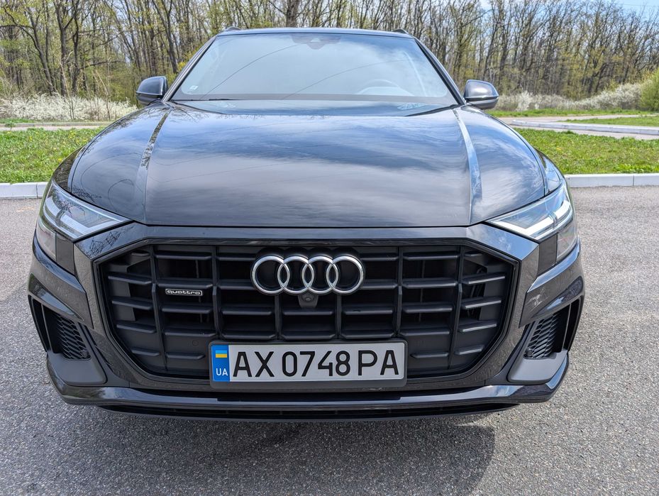 Audi Q8 Premium Plus S-line 2020 рік