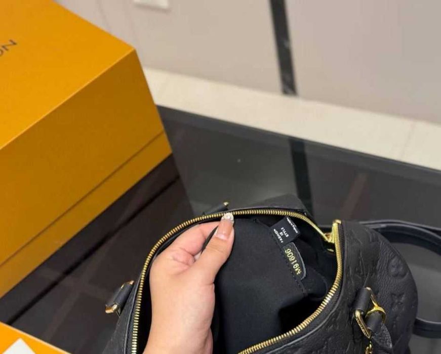 Torebka damska elegancka Louis Vuitton, skóra 55575-1