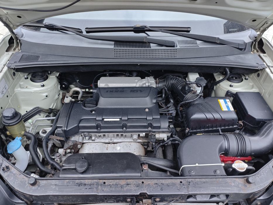 Продам Hundai Tucson, 2.0л 2008г