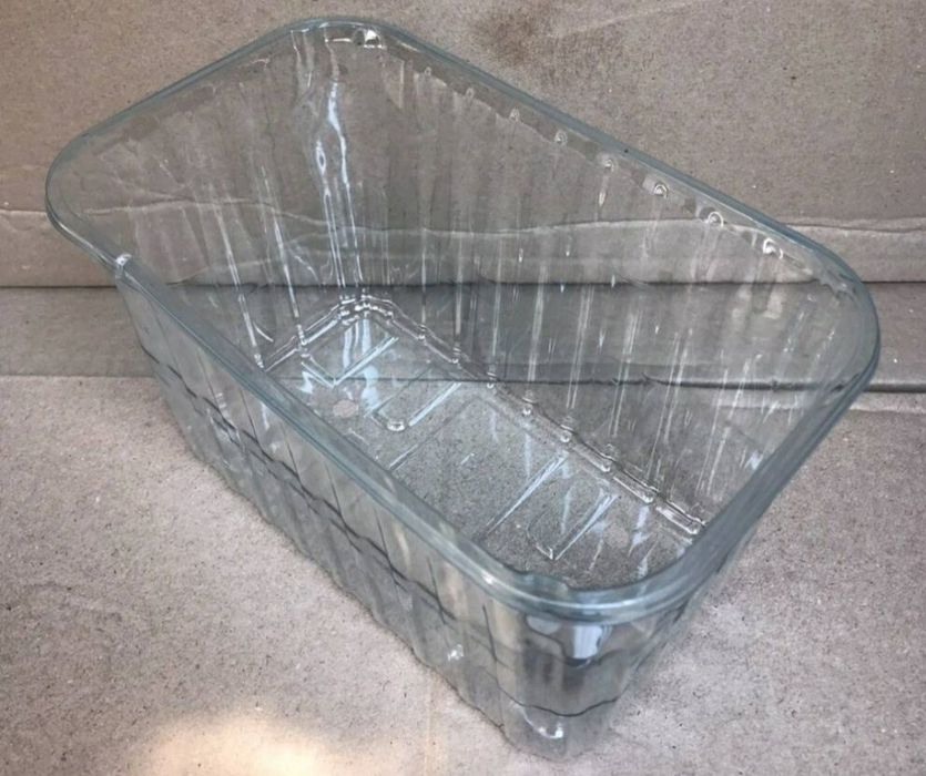 Пінетка упаковка для ягід 0.5 1 кг лоток капельна лента 500 1000 м