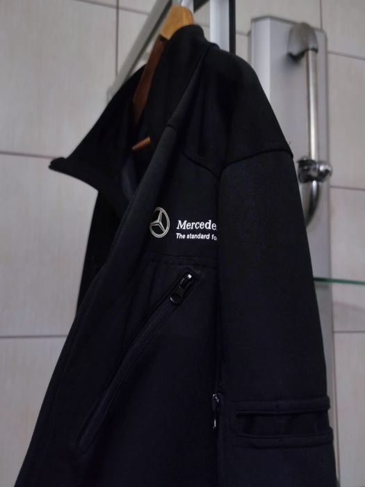 bluza kurtka męska Mercedes Benz equip M series softshell czarna ciemn