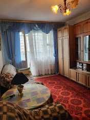 Бровари продам 2 кім.квартиру вул.Незалежності.