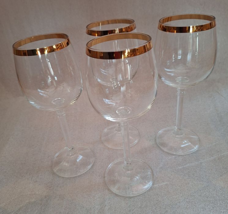 Kieliszki na wino 5 szt.