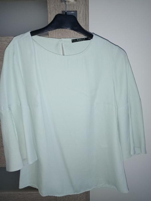 Bluzki damskie na różne okazje