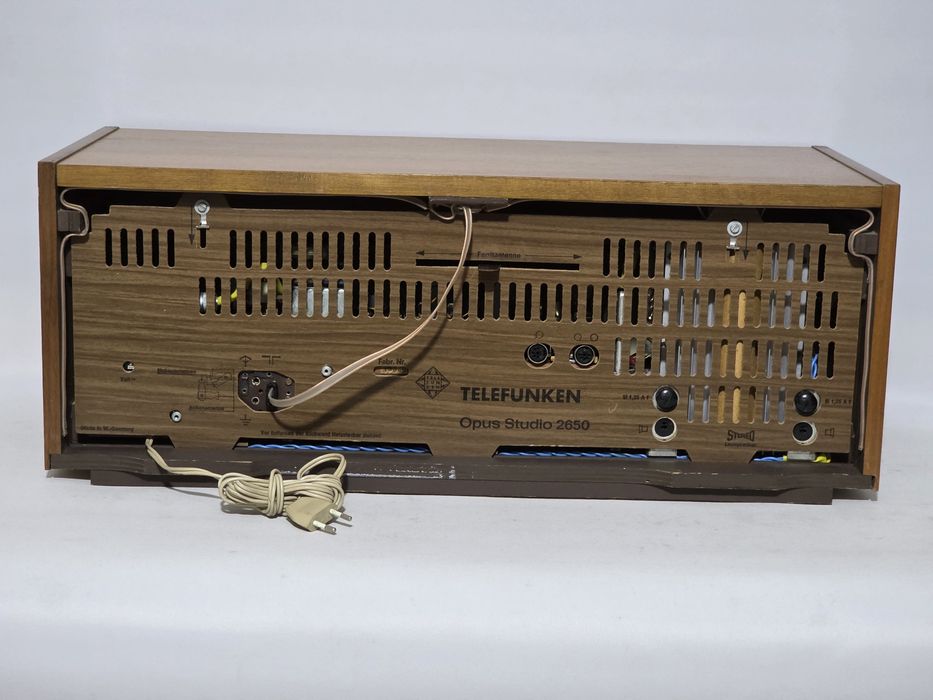 Receiver antigo reparado Telefunken
