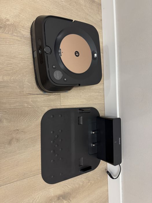 Roomba Brava Jet m6 - robot mopujący