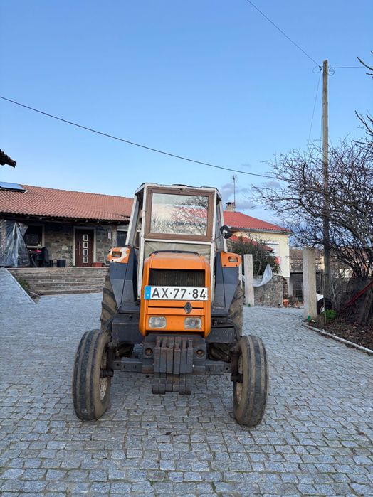 Trator Renault 65-32