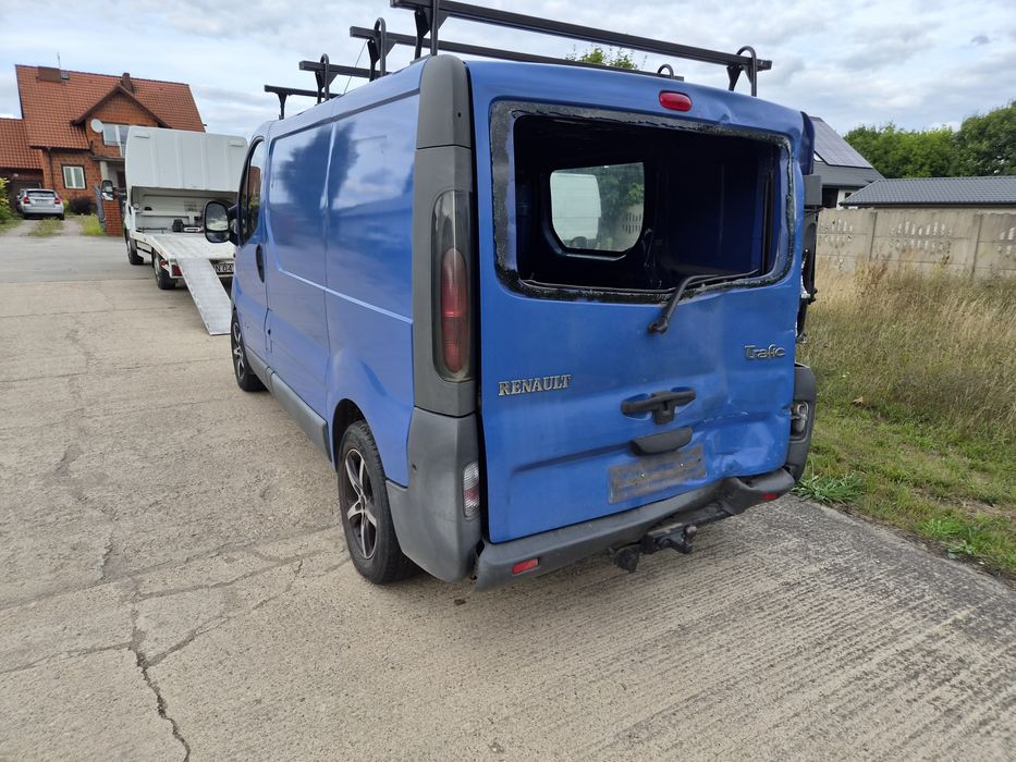 Renault Trafic 1.9 dCi 2003 rok- powypadkowy