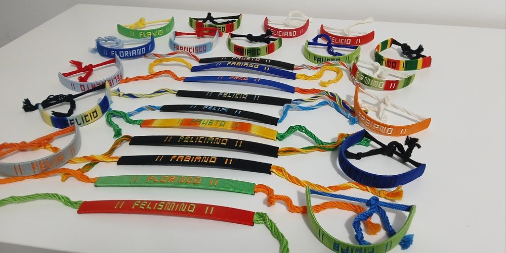 Pulseiras com nomes personalizadas - mais de 500 pulseiras