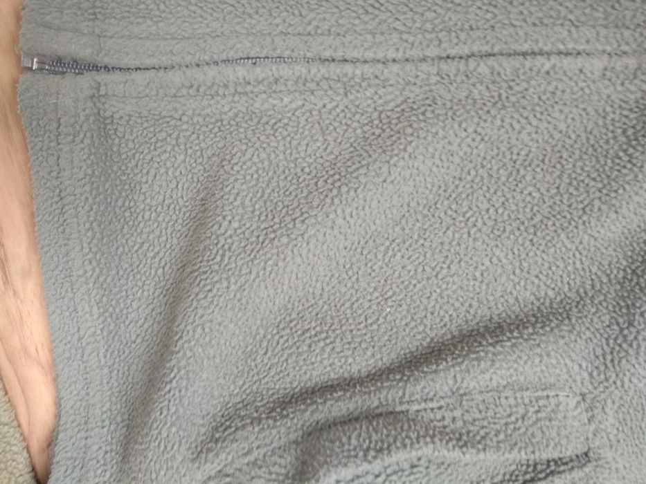 Bluza khaki na suwak