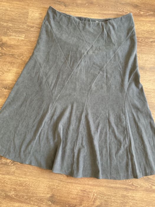Spódnica ciemno szara essence  rozm. XXXXL  48