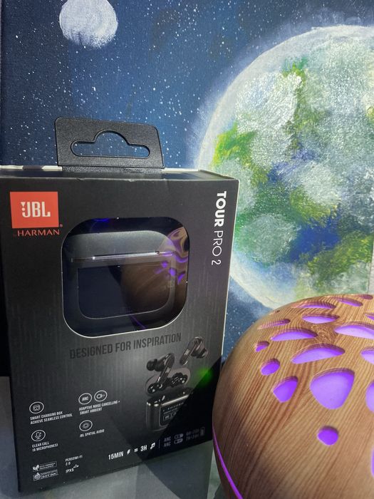 JBL Tour Pro 2 Noise Cancellation