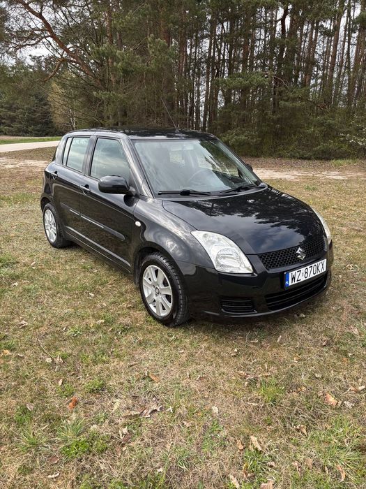 Suzuki Swift 1.3 benzyna pierwszy właściciel w PL klima Alu elektryka