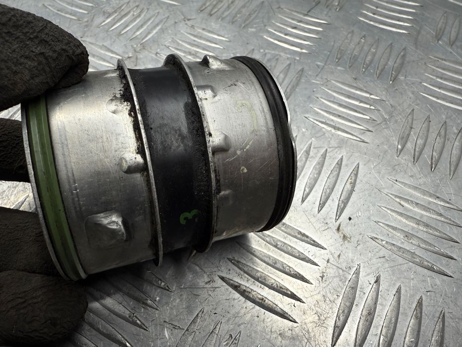 Патрубок интеркулера 1.9 TDI VW Volkswagen Bora Golf IV  1J0145834T