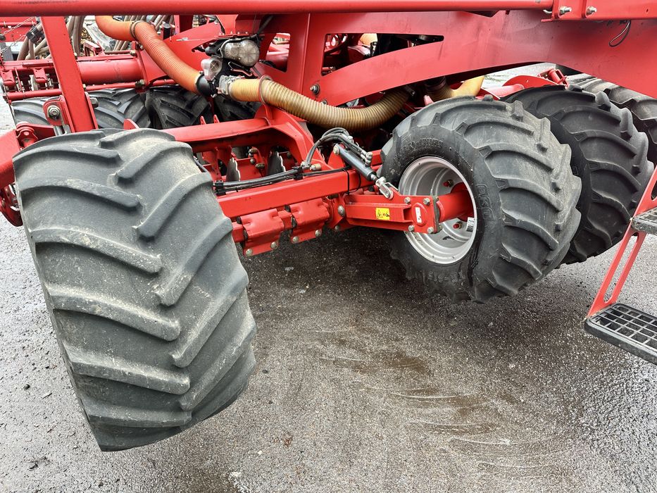 пневматичну сівалку Kverneland U-Drill Plus 4000