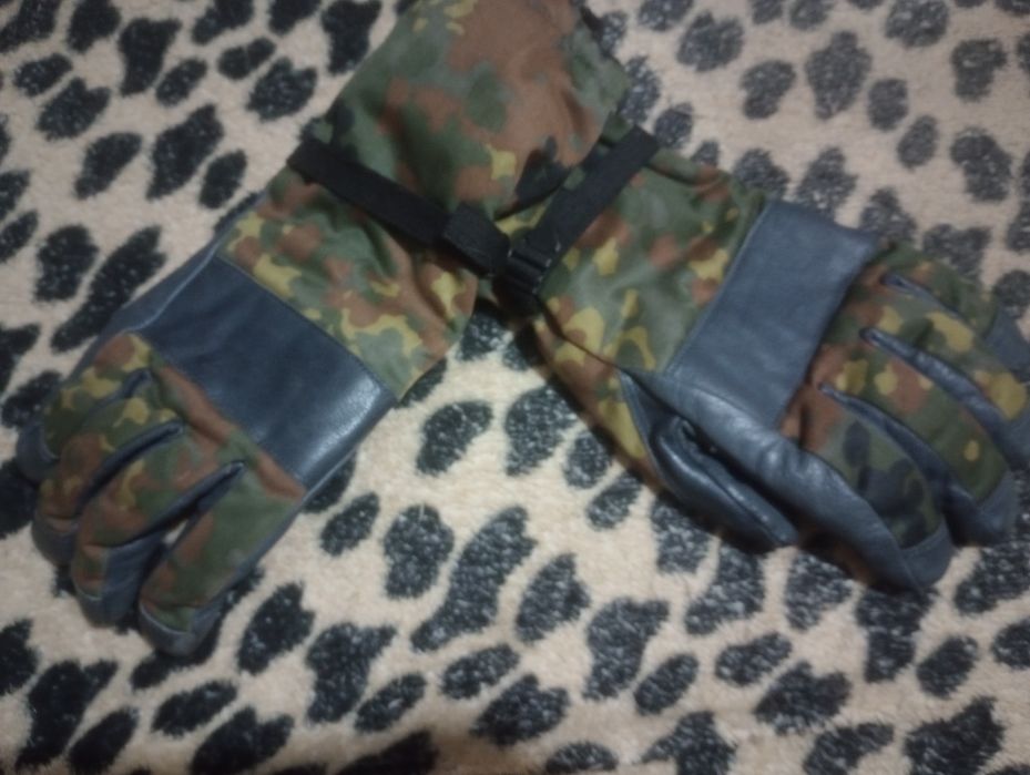 Продам зимові рукавиці військові