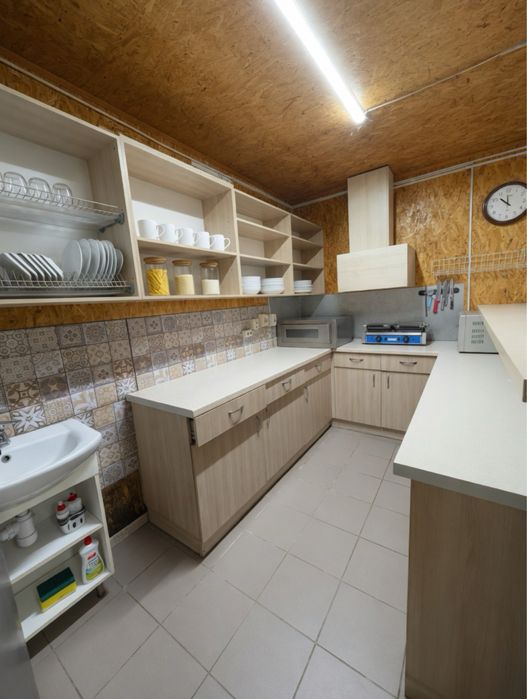 Продаж комерційного приміщення в центрі с. Ставище - View 4