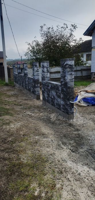 Паркани огорожі  ,бетон