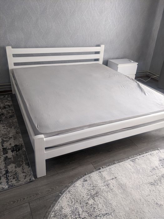 Продам кровать ''смерека''