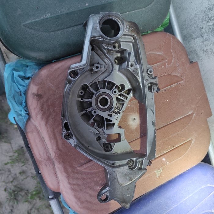 Sprzedam karter Husqvarna 560