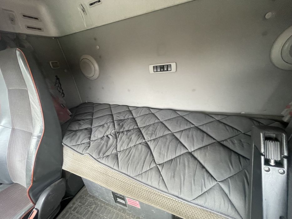 VOLVO FH16 6x2 550 KM wywrotka hds HIAB 6x4, Schmidt specjalny