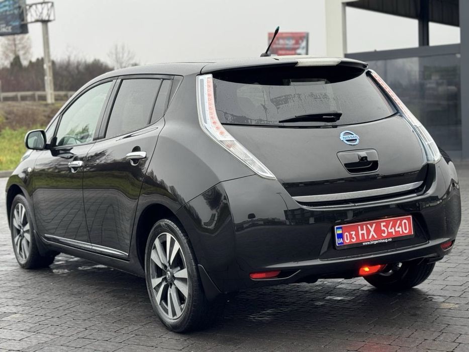 Nissan Leaf Tekna 24 kWh 11/12 Електро Авто