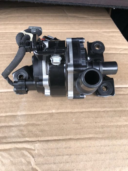 Насос охлаждения инвертора Hyundai Sonata DN8 Hybrid 2020-2023