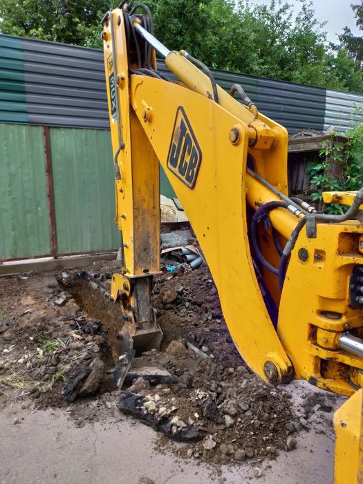 Послуги екскаватора, услуги экскаватора, аренда JCB