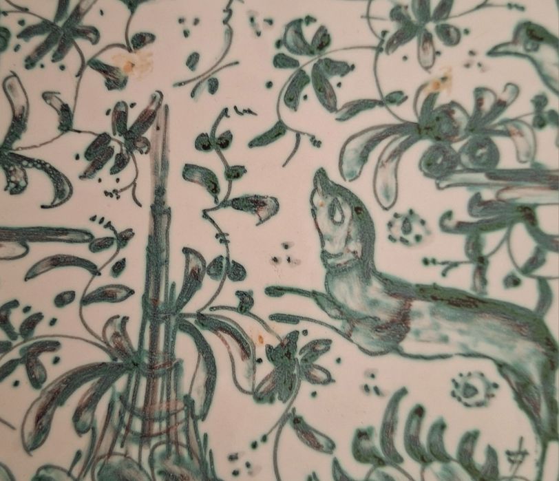 Travessa de faiança de Coimbra pintado à mão cor verde sec. XVII