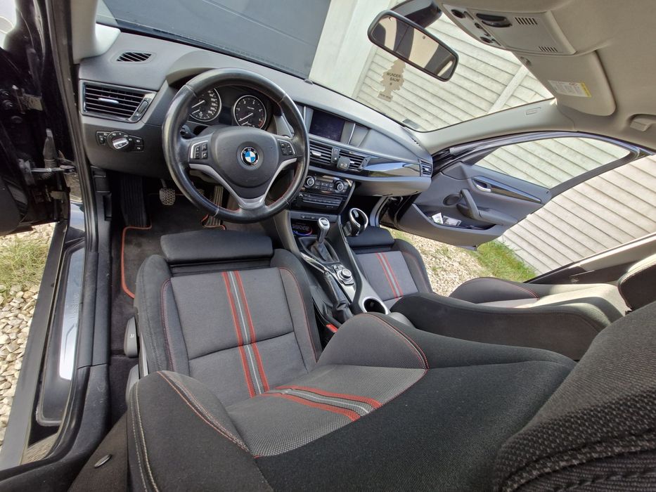 Bmw X1 sDrive  lift 2.0 l 184 km bogate wyposażenie bmw  sport