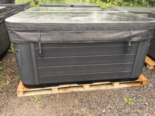 Jacuzzi ogrodowe nowe