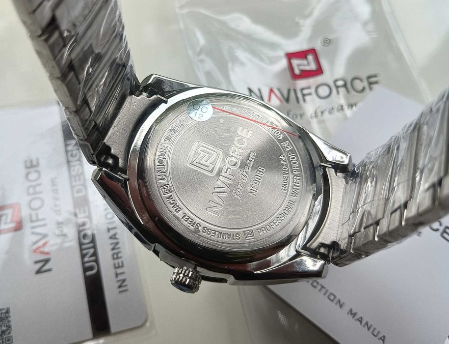 NAVIFORCE кварцовий годинник (модель NF9038)