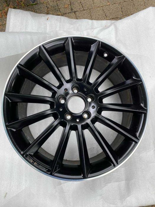 Mercedes CLA W118 Pojedyńcza Felga 19