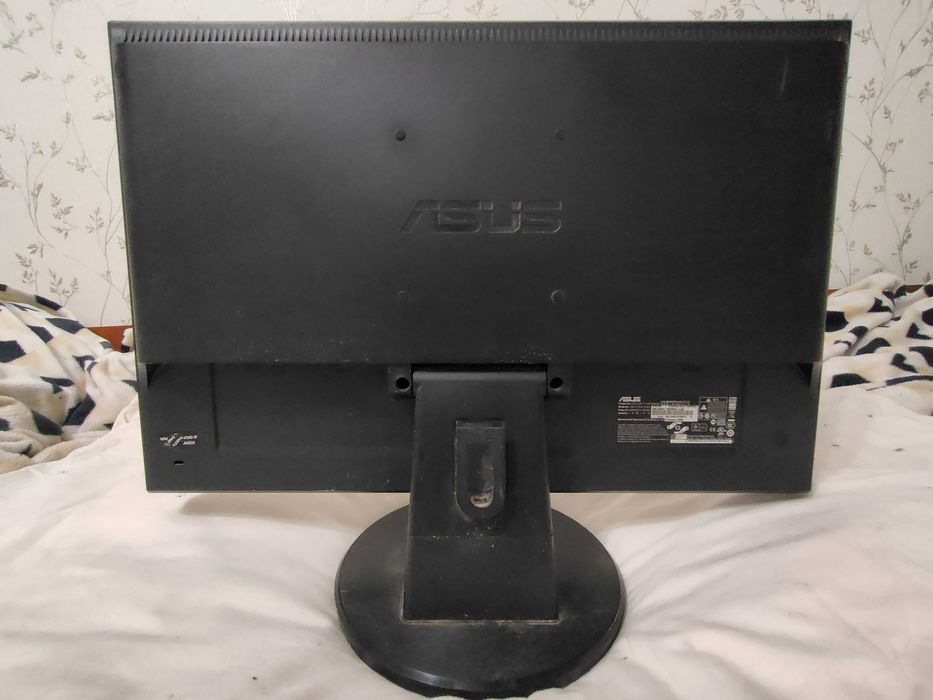 монітор для ПК ASUS