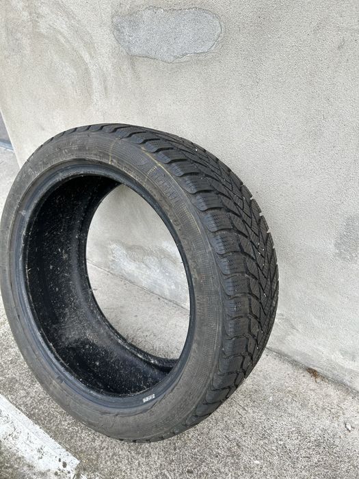 Opona Landsail Winter Lander 225/45 R17
