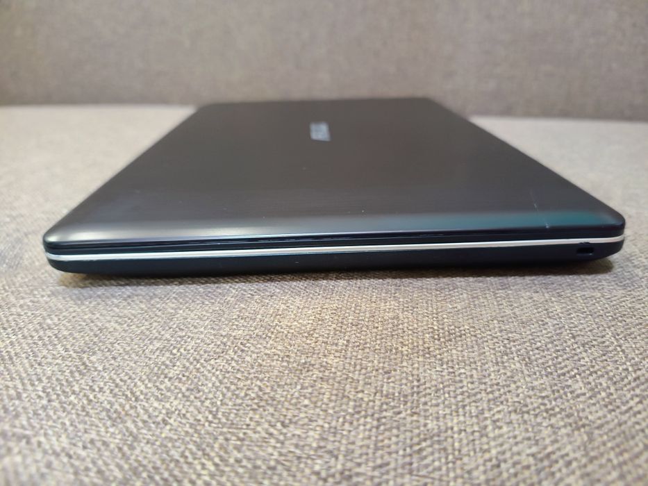 Ноутбук Asus R540S (Pentium N3710 - 4 ядра/4 Гб RAM/256 Гб SSD)