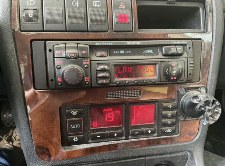 Audi A4 1.6 Gasolina