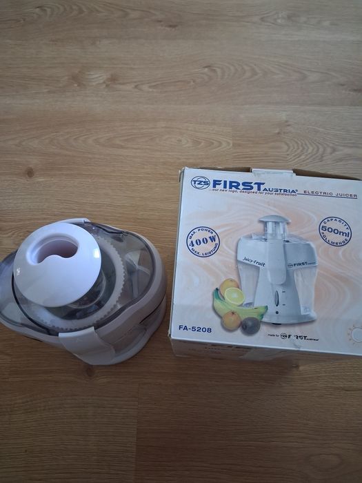 соковижималка First Austria FA-5208 400W