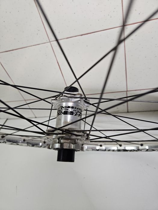 Roda mavic deemax 20mm