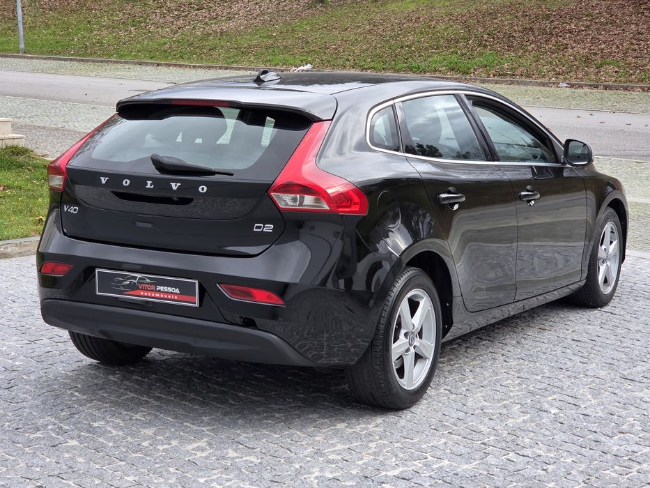 Volvo V40, 2.0 D, Momentum, 2015