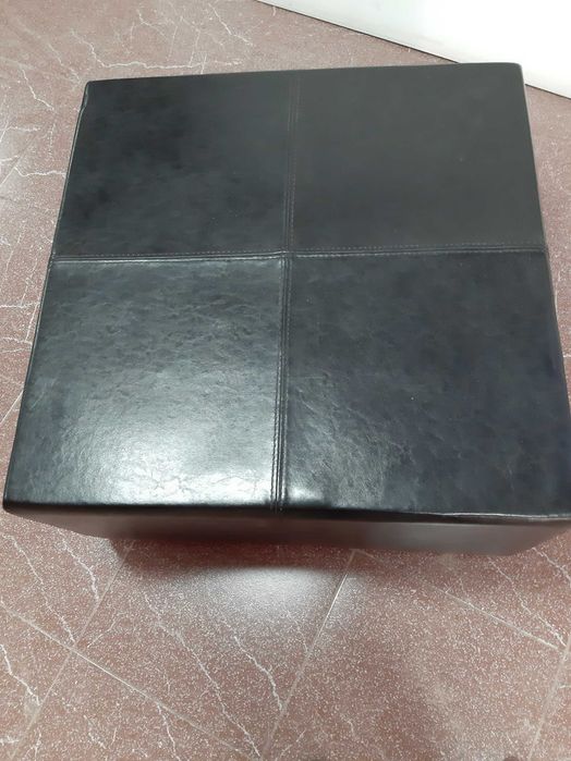 Mesa de centro quadrada moderno - NOVO