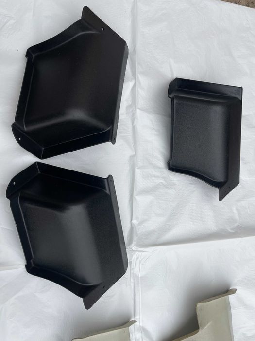 пластик обшивка багажника лонжерона ваз 2106.2107