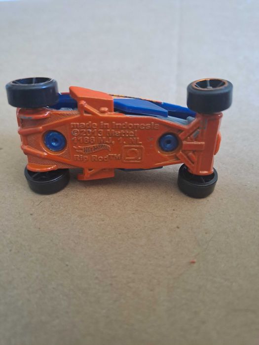 Hot Wheels modelo Rip Rod [2013]