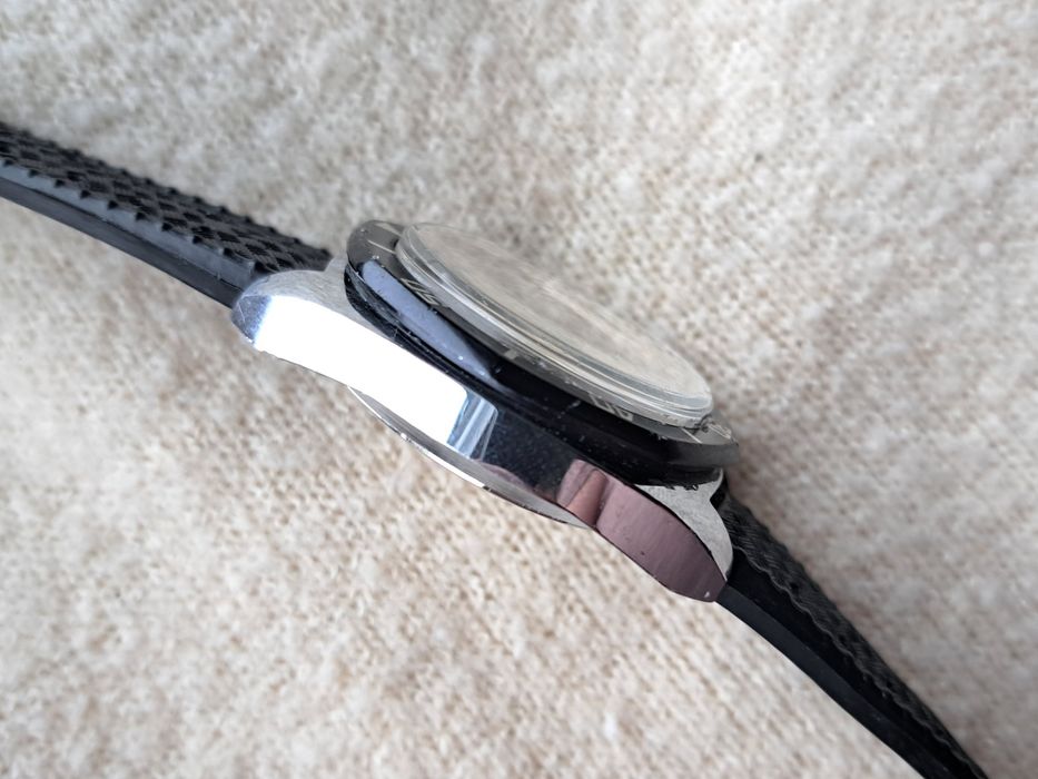 Diver Obrotowy bezel