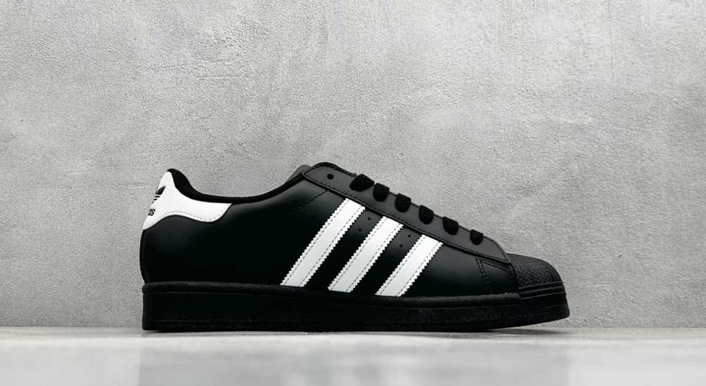 Nowe adidas Superstar XLG Black White R.37