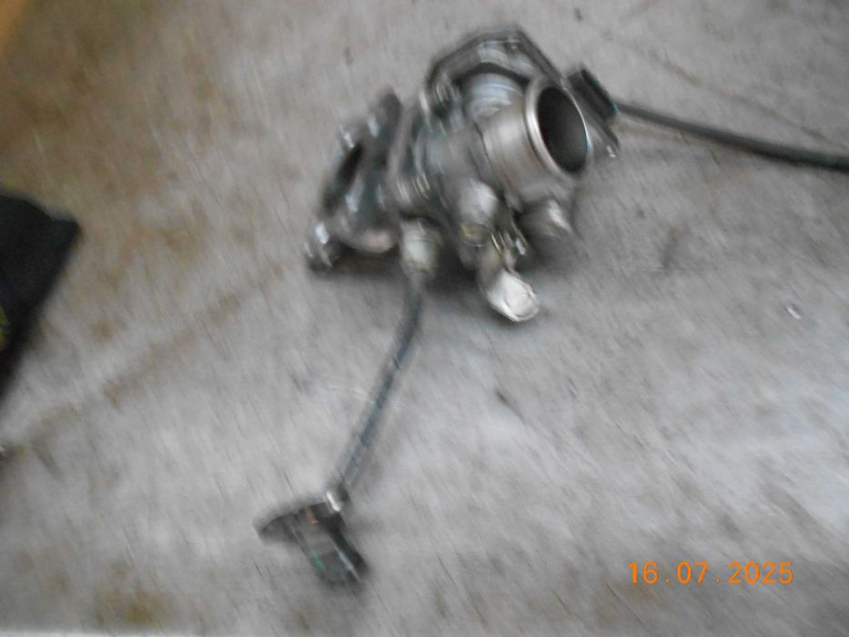 Motor  YARIS 2011  D4D   TMI E 12