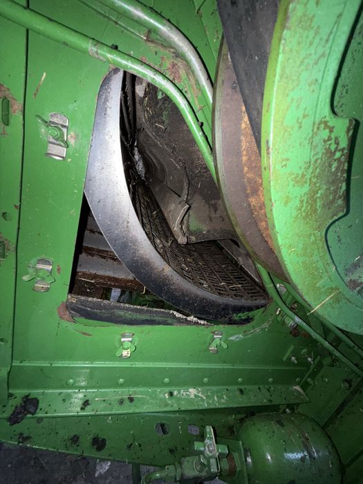 Свіжопривезений John Deere 1174S2 1994 р MAXI Шумахер Ріпаковий с